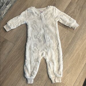 NWOT Disney Adorable Gray Toddler One Piece with Mickey imprint Size 2T‎